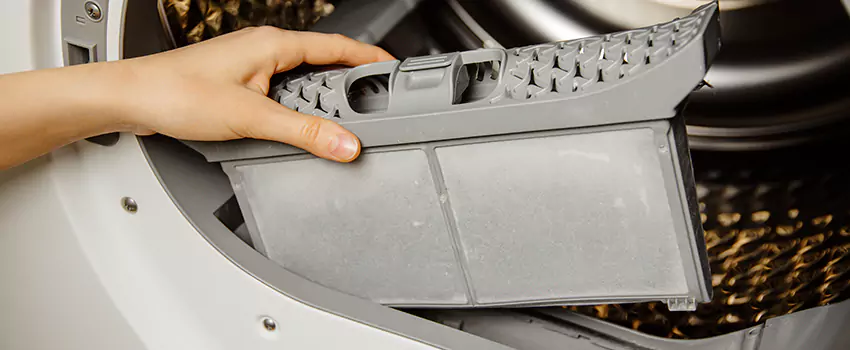 Signs Of A Clogged Dryer Lint Trap in Isla Vista, California
